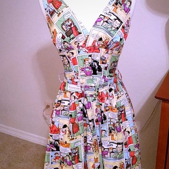 ModCloth Dresses & Skirts - ModCloth Comic Strip Dress